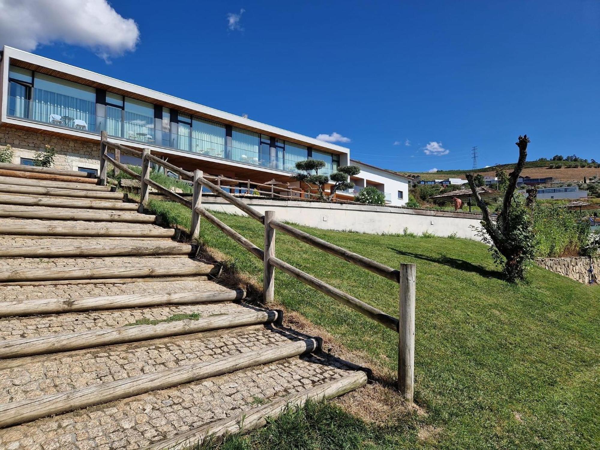 Douro Cister Hotel Resort Ucanha Exterior photo